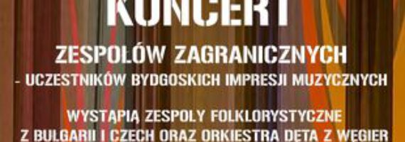 Koncert uczestników Bydgoskich Impresji Muzycznych na tucholskim rynku