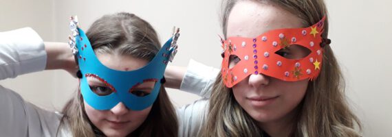 Zajęcia plastyczne „Karnawałowe maski” – WDK Raciąż