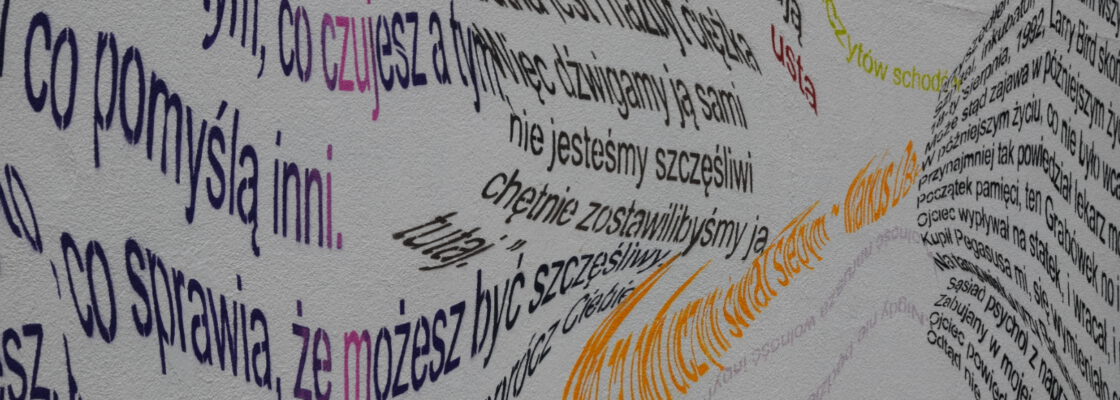 Mural na ścianie Książnicy gotowy